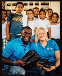 Samaritans Feet Argentina - Manny and Tracy